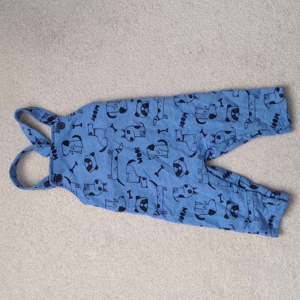 ⭐4/$15⭐ 3-6m George dog print overalls